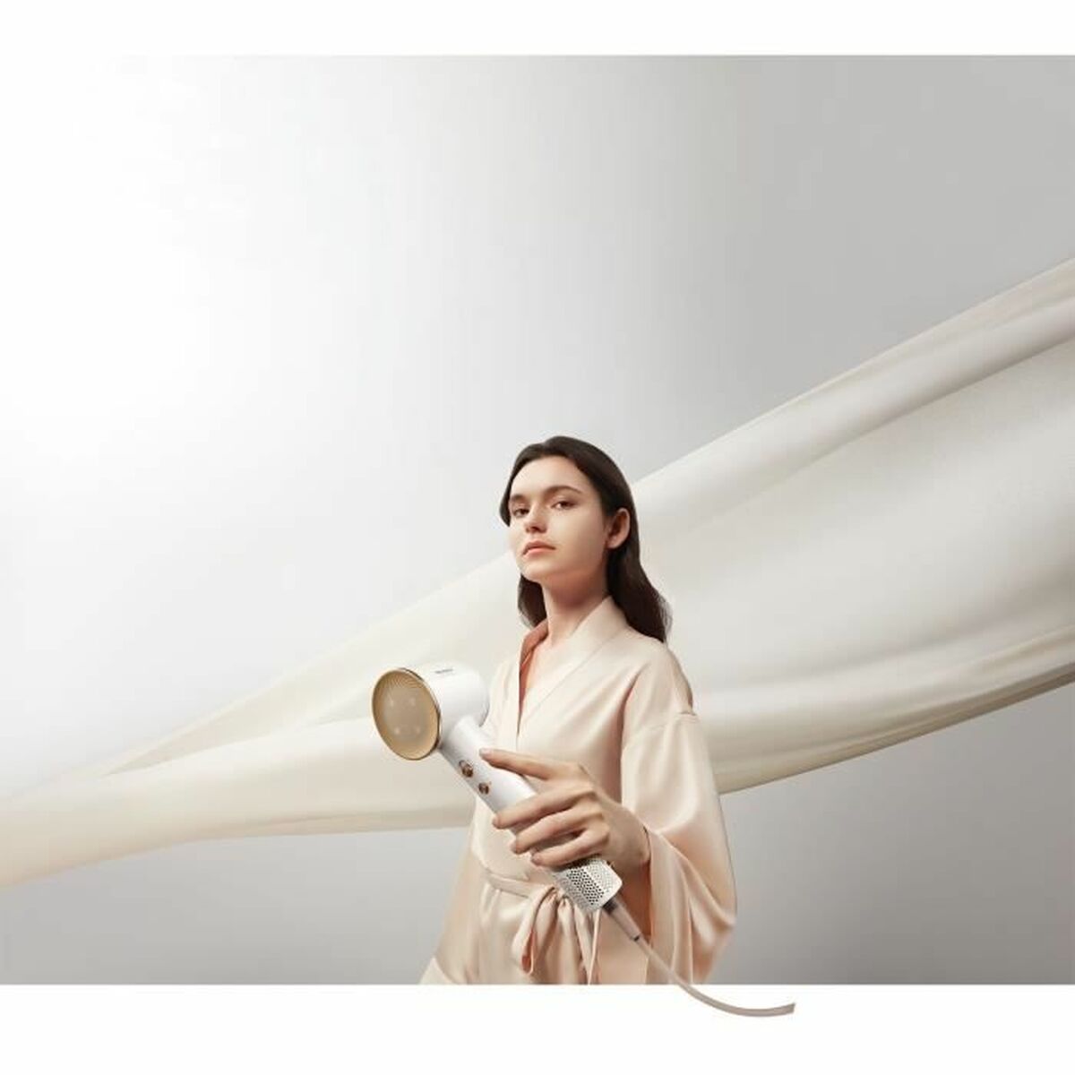 V9HB1A902738F40E8BFB015AF76372EFD25R3283252P4