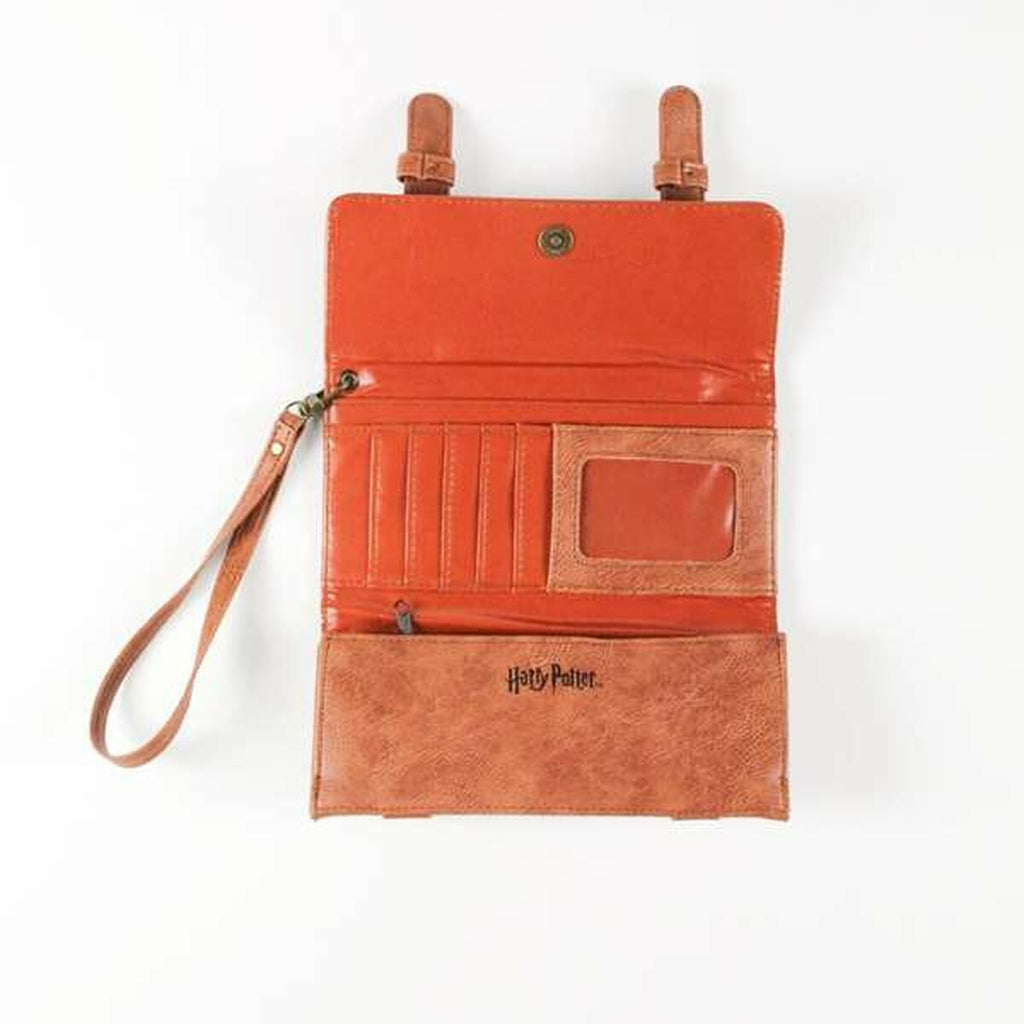 V5HE5CA0604B6AA21157351DFBC93644E4CR6689907P4